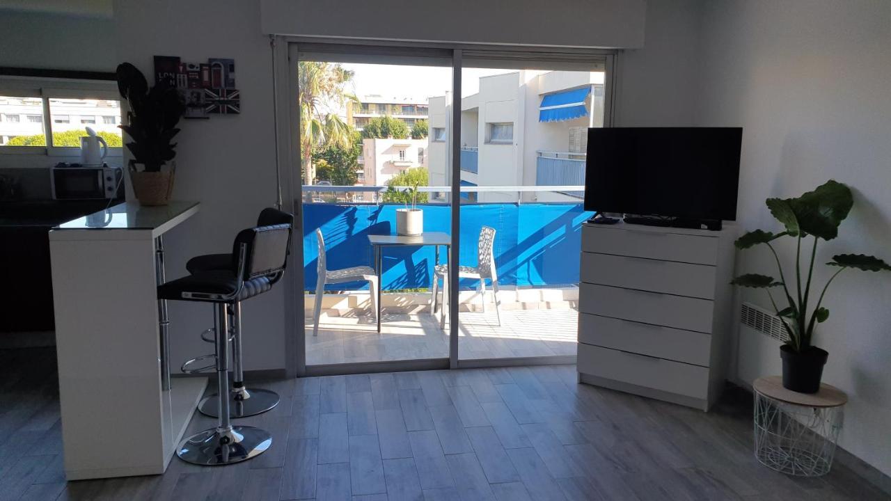 Aiguesmarines Apartment Cagnes-sur-Mer Exterior photo